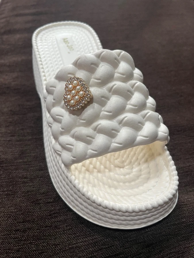 Fancy Slipper